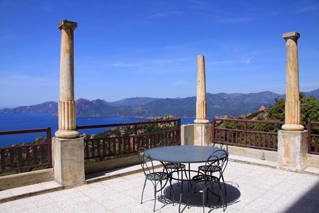 Hotel Les Roches Rouges Piana  Oda fotoğraf